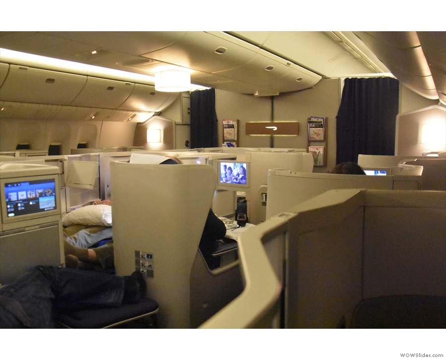 ... and here's the Club World cabin towards the front of the plane.